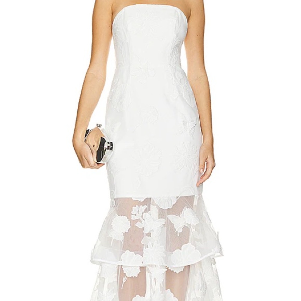 Milly 3D Butterfly Embroidery Strapless Dress in White